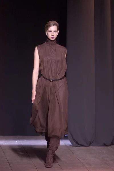 Look 17